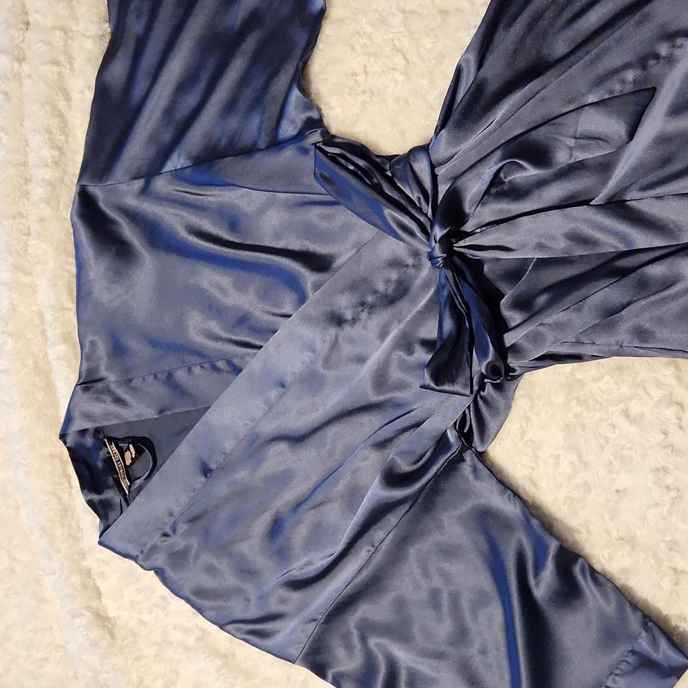 EUC Victoria's Secret Kimono Short Robe Size M/L